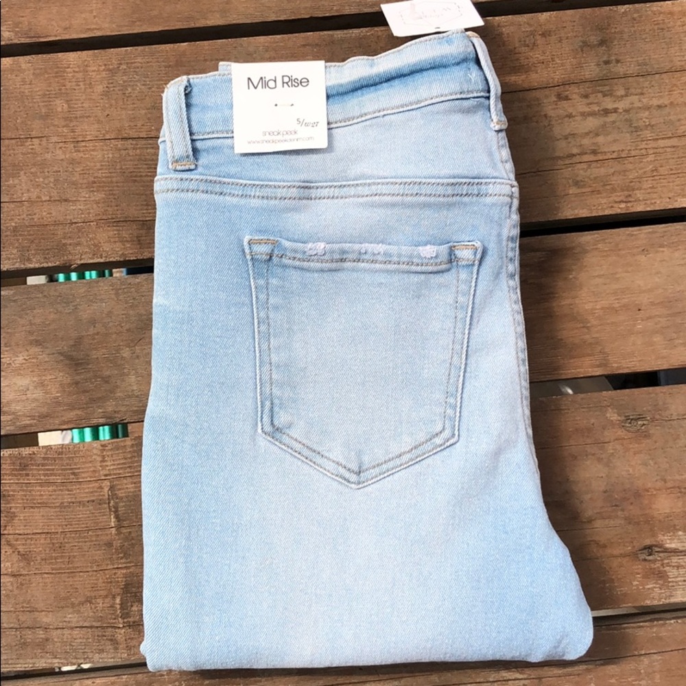 Sneak Peek Mid-rise Skinny Jean - Picture 2 of 6